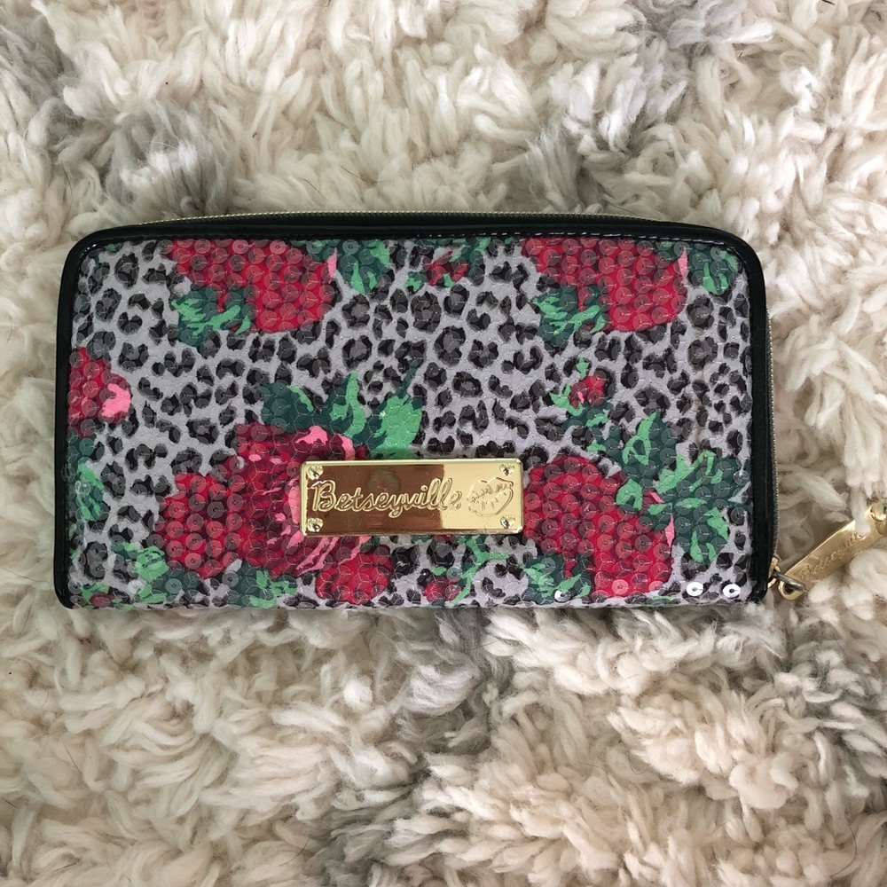 Betsy Johnson Wallet